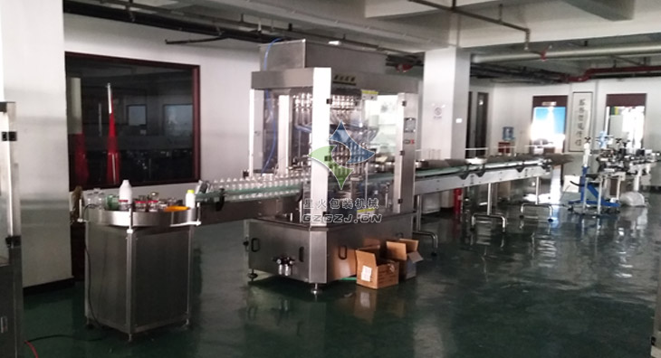 十二頭直流式液體灌裝生產線