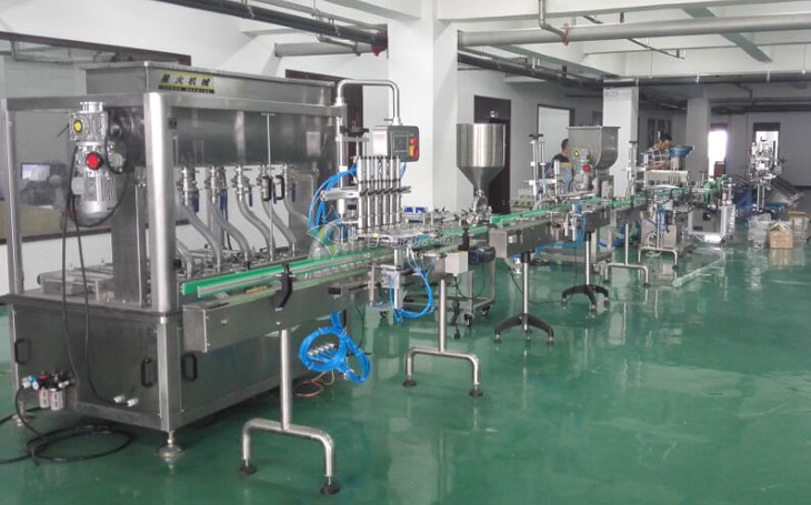 6頭臥式攪拌醬料灌裝機(jī)